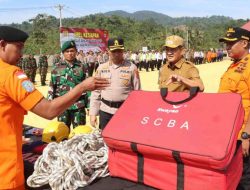 Didampingi Wabup Abuhaera, Kapolres Konut Pimpin Gelar Apel Kesiapan Tanggan Bencana 2025 Tekankan Soliditas Instansi Terkait