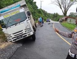 Satu Unit Truk Amblas Dijalur Trans Sulawesi, Satlantas Polres Konut Imbau Pengendara Agar Waspada